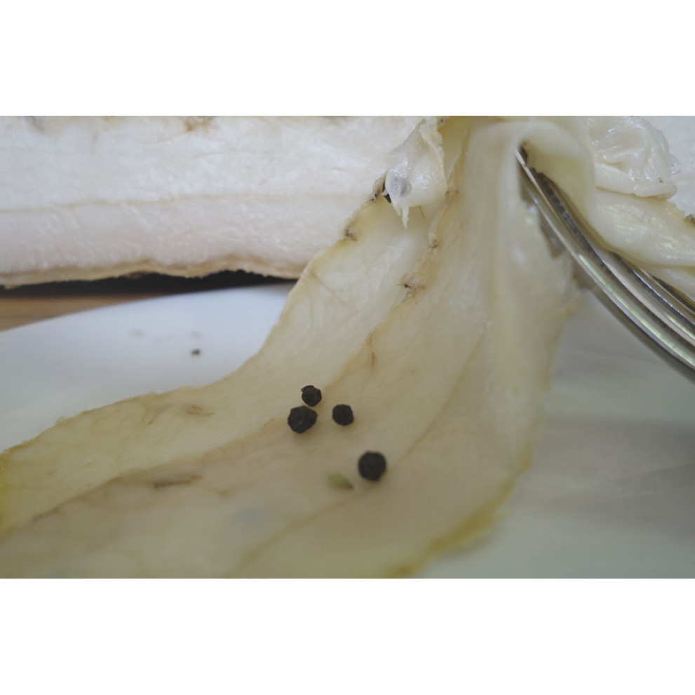 Lardo stagionato affettato Lardo stagionato affettato